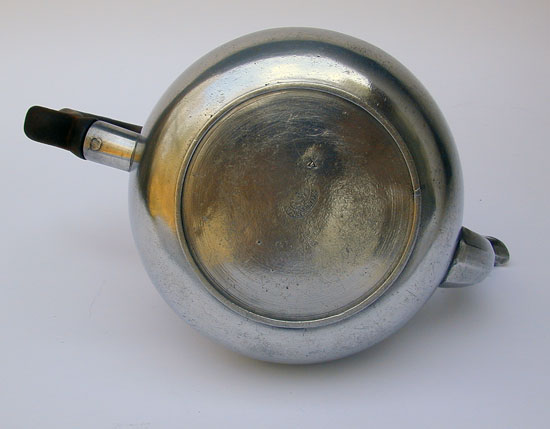 A Quart Antique Pewter English Export Teapot by John Townsend