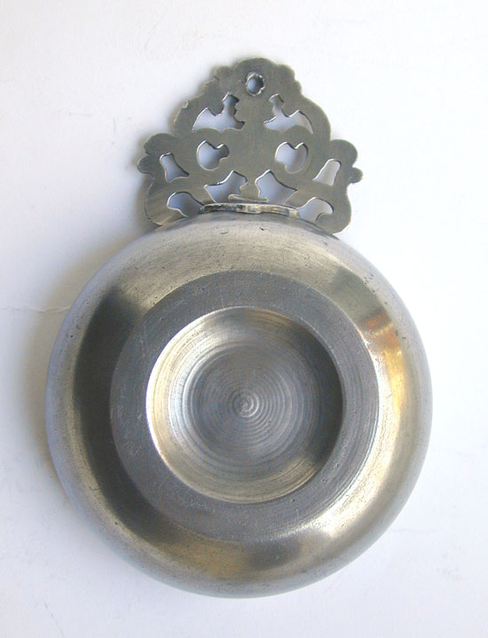 A Small Flower Handled Pewter Porringer Attributed to Wm Billings