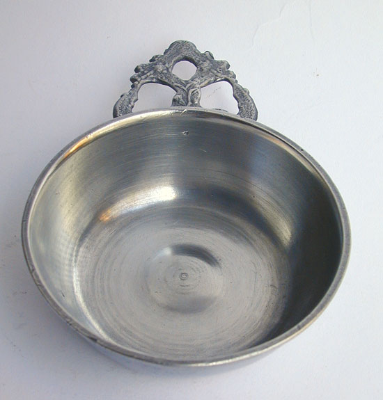 Unmarked Richard Lee Pewter Taster Porringer 2