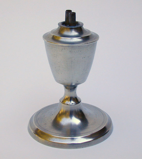 An Unmarked American Pewter Whale Oil Lamp 