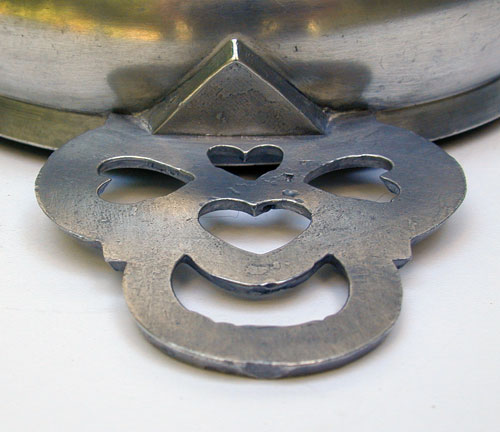 An Unmarked Large Heart Handle Porringer