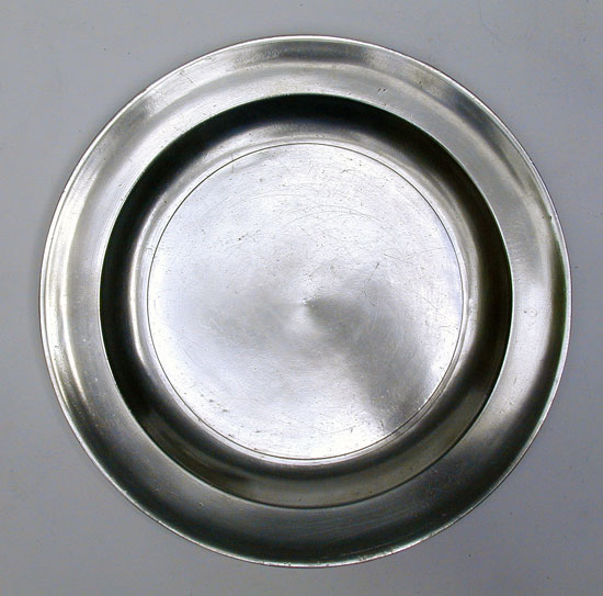 An Antique American Pewter 