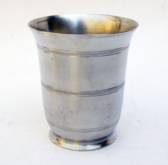 An Unmarked Trask Knurled Decorated Antique Pewter Beaker