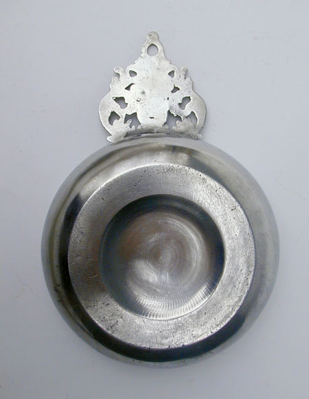 A Crown or Coronet Handle Export Pewter Porringer by Robert Bush Sr.