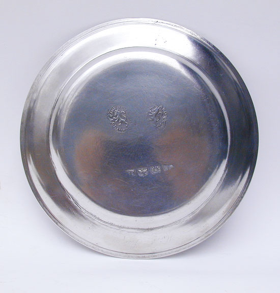 A Near Mint 7 7/8 Pewter Plate by Edward Danforth