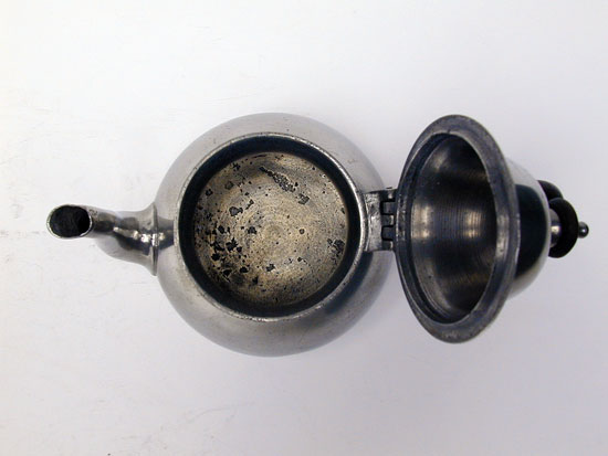 An Export Pear Form Pewter Teapot by Robert Bush, Sr.