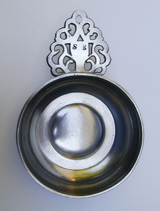 A New England Boteh Handle Pewter Porringer