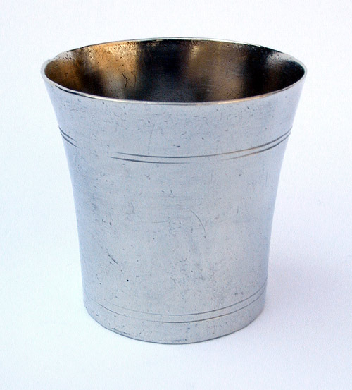 Unmarked 19th Century 3" beaker