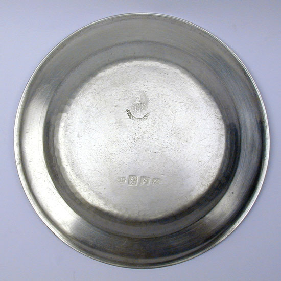 An Export Plate by Robert Bush & Co.