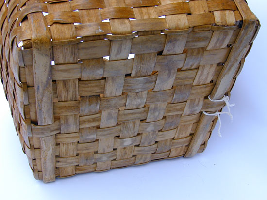 A Fine Large Ash Apple Basket