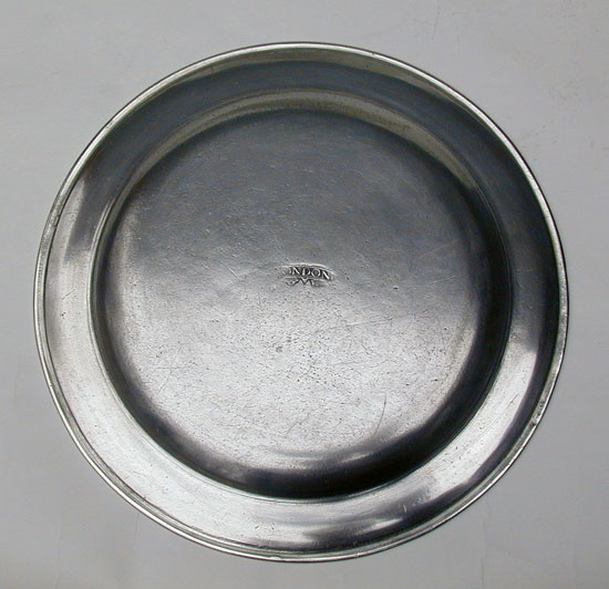 A Boston "LONDON" marked plate