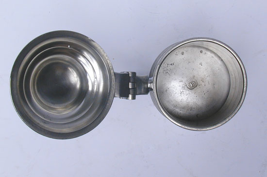 A Quart Pewter Export Tankard by Townsend & Compton